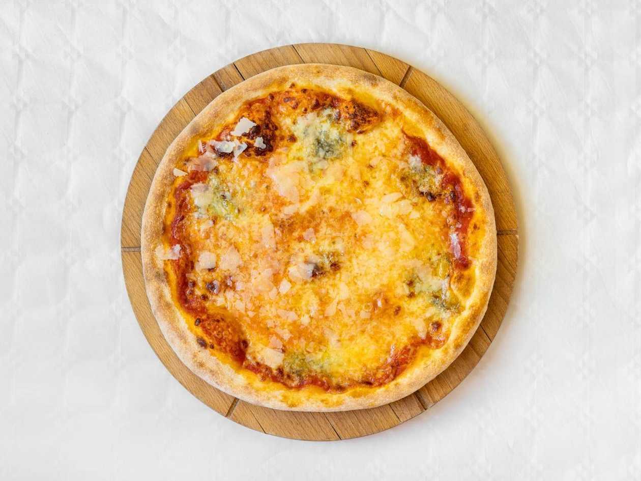Pizza Quattro Formaggi