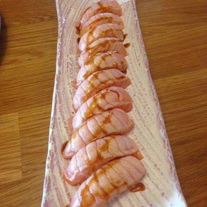 Nigiri Salmão Braseado 4pçs