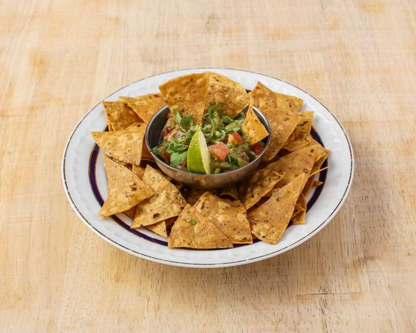 Cheddar Nachos, 2 Dips