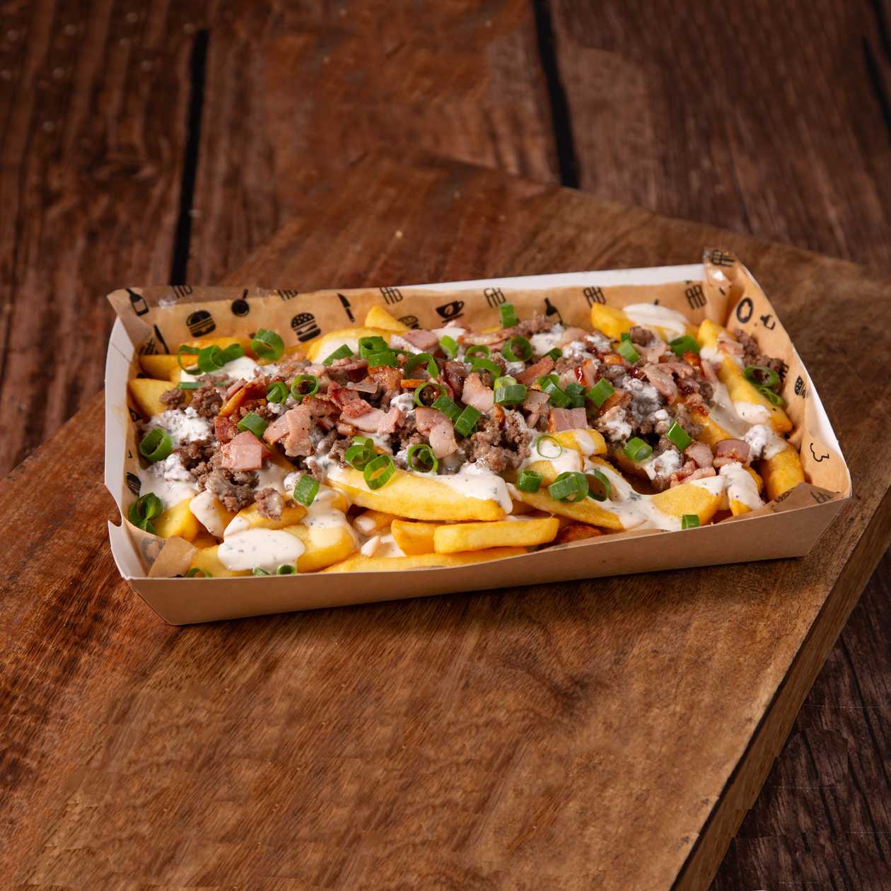 Fries with Cheddar, Jalapeno and Roasted Onion