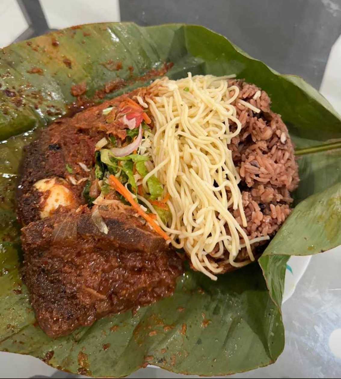 Proper zongo waakye