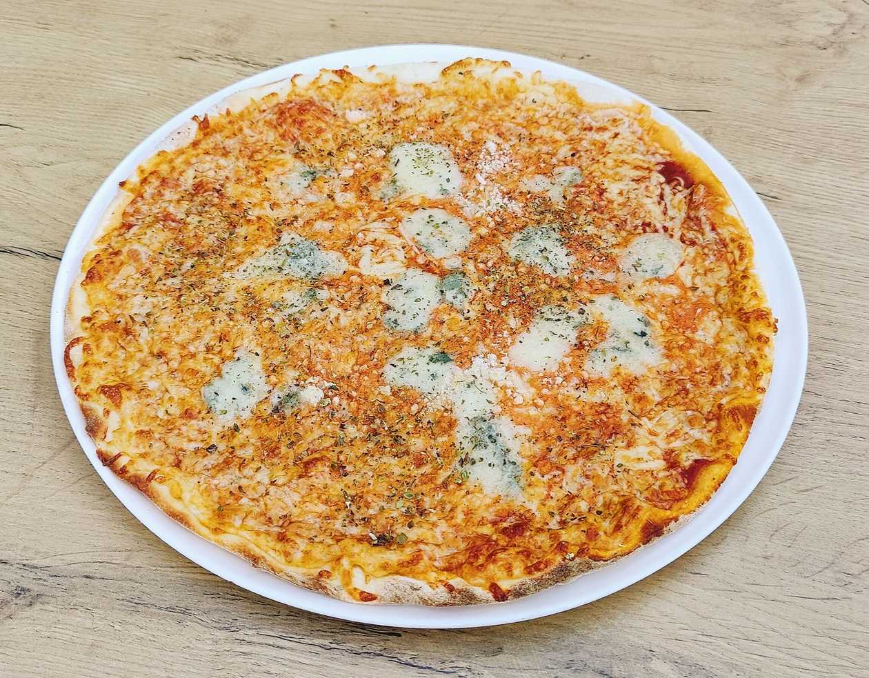 Pizza 5 Queijos