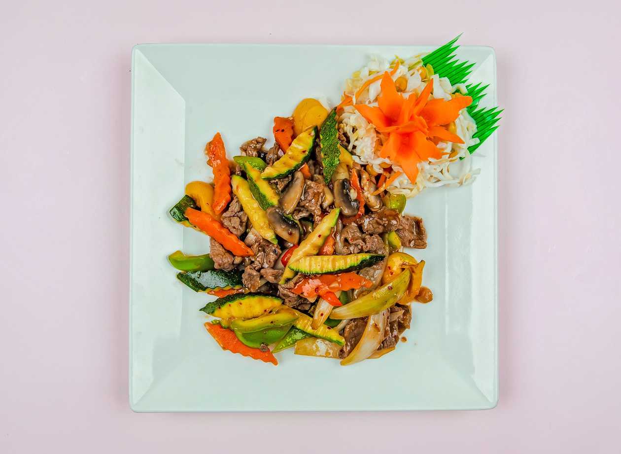 Beef with vegetables