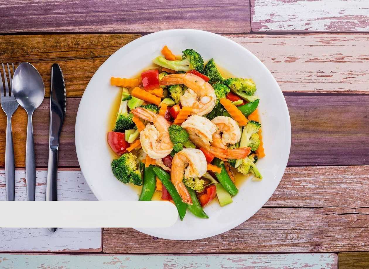 Shrimps with vegetables