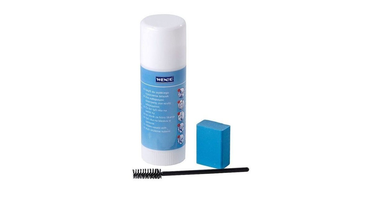 Iron Cleaning Set