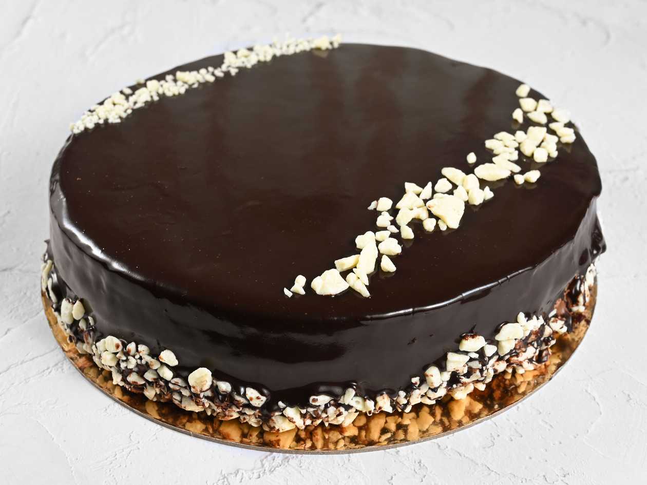 Crno bijeli svijet torta mala