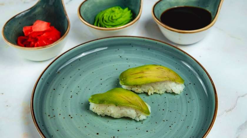 Avocado Nigiri (2 əd.)