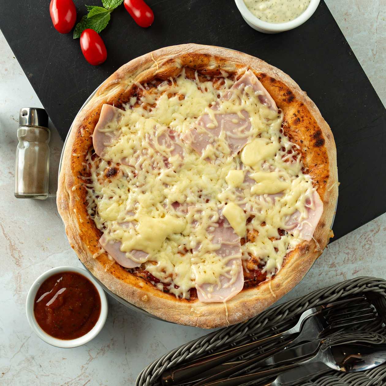 Sunny Pizza