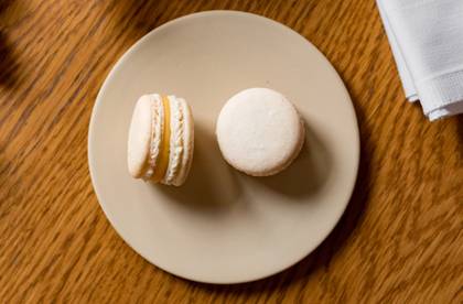Mango-Passion Macaron (15g)