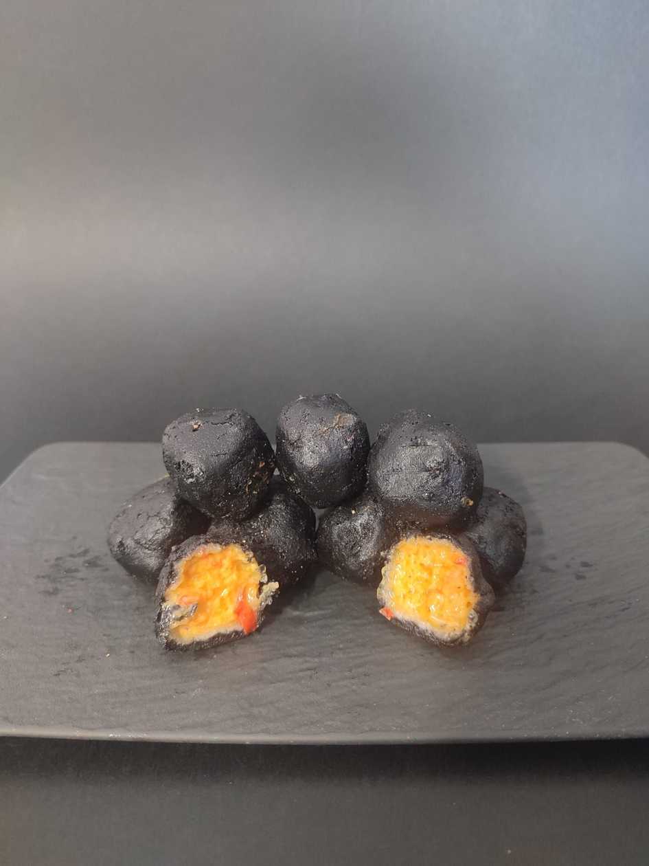 Chili Cheddar black nuggets