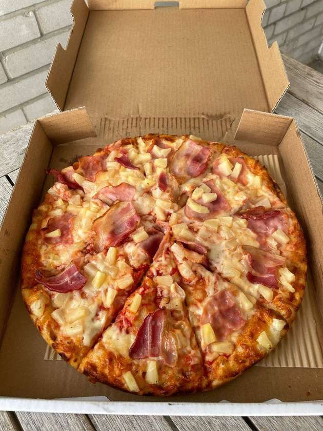 Pizza Americana - Medium 32cm