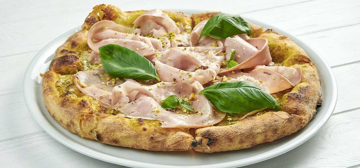 2x1🎁-Pizza Mortadella Com pesto