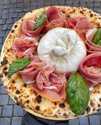 2x1-Pizza Proscuitto🥓 com burrata🧀(29cm)🎁
