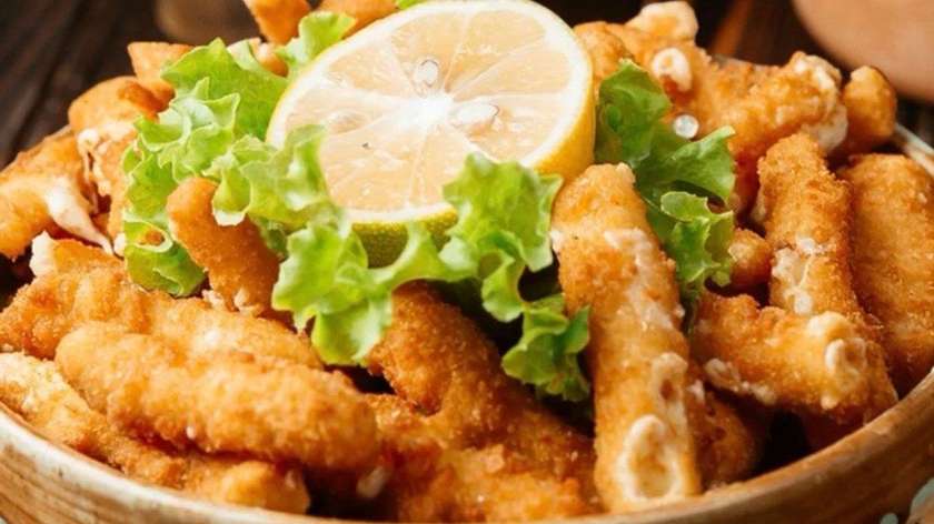 Chechil Cheese in Crumbs