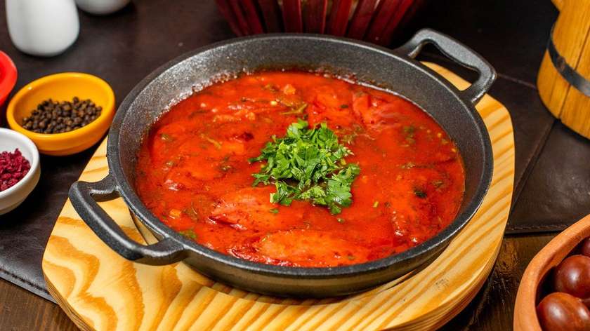 Moskow Krakow Kielbasa in Tomato Paste