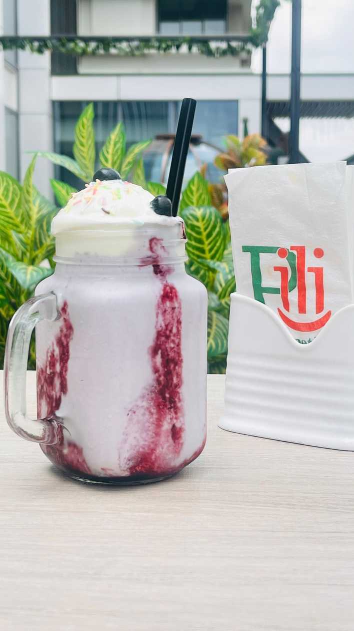 Blueberry Milkshake