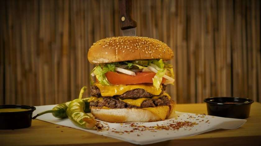 XL House Burger