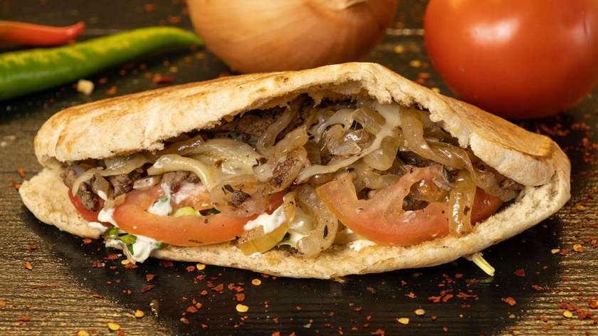 Classic Steak In Pita