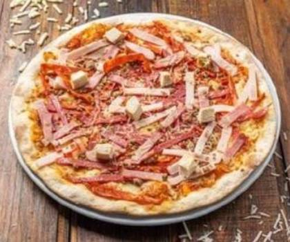 Pizza 5 Carnes Familiar
