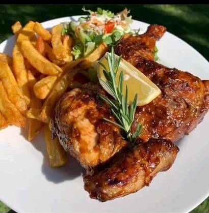 French Fries with Chicken & Coleslaw
