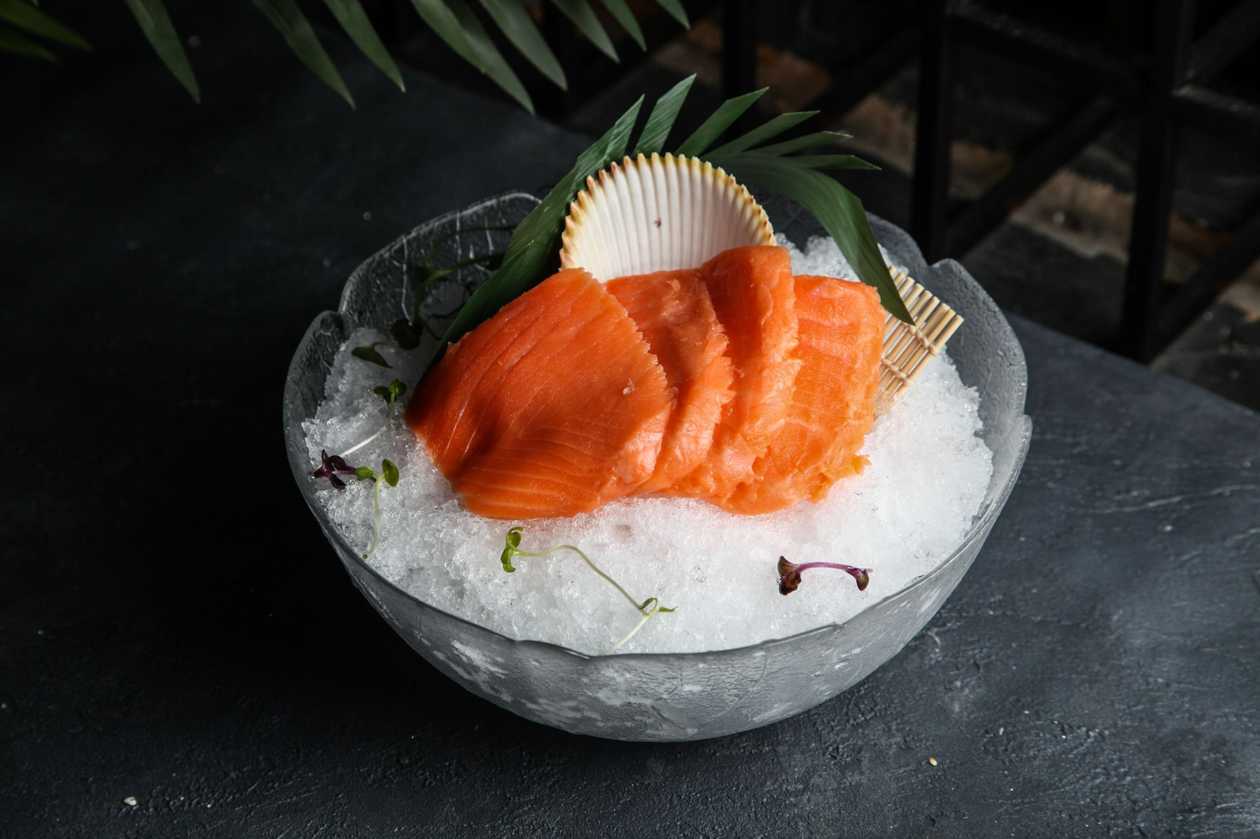Salmon sashimi