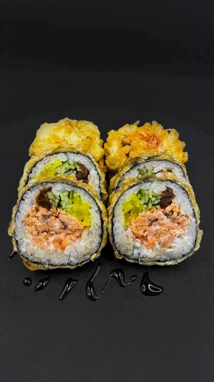Futomaki Tatar Łosoś w Tempurze