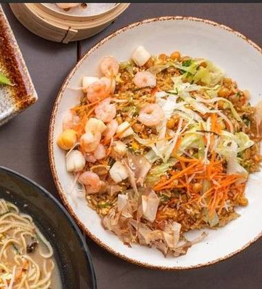 Ryż Smażony z Owocami Morza