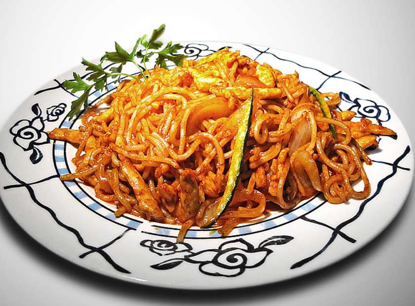 Fried soy spaghetti