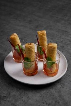 Sajgonki z Warzywami 4 Szt. 🌿