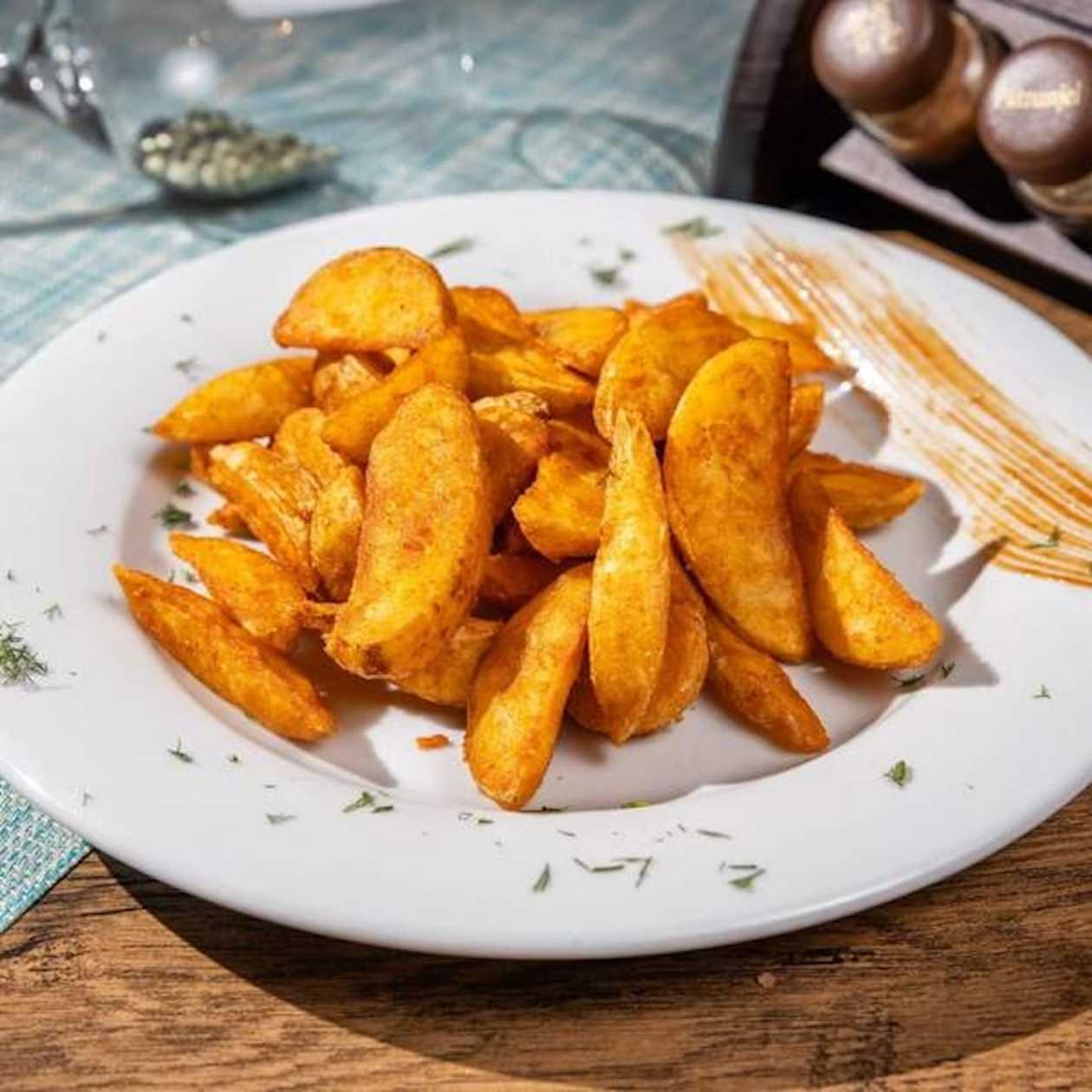 Potatoes wedges