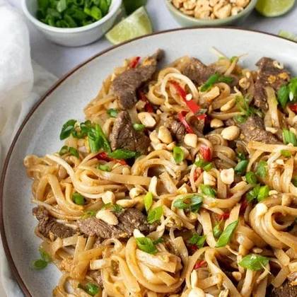 Pad Thai with Beef