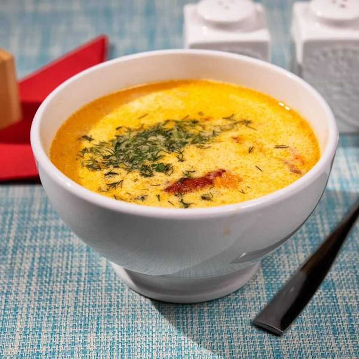 Potato soup with smoked ribs and sour cream like in Transylvania