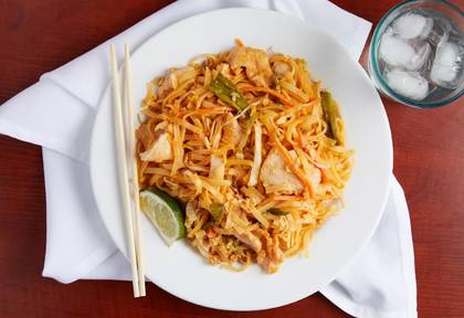 Pad Thai with Chicken