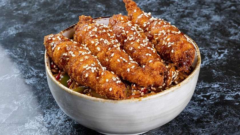 Rice with crispy shrimps