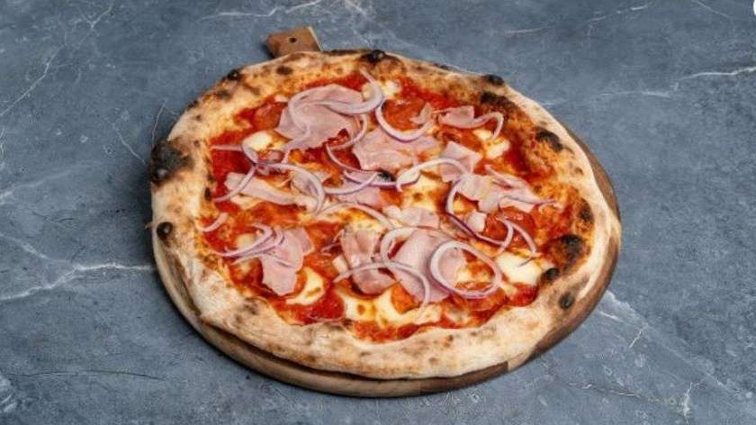 Carne Pizza