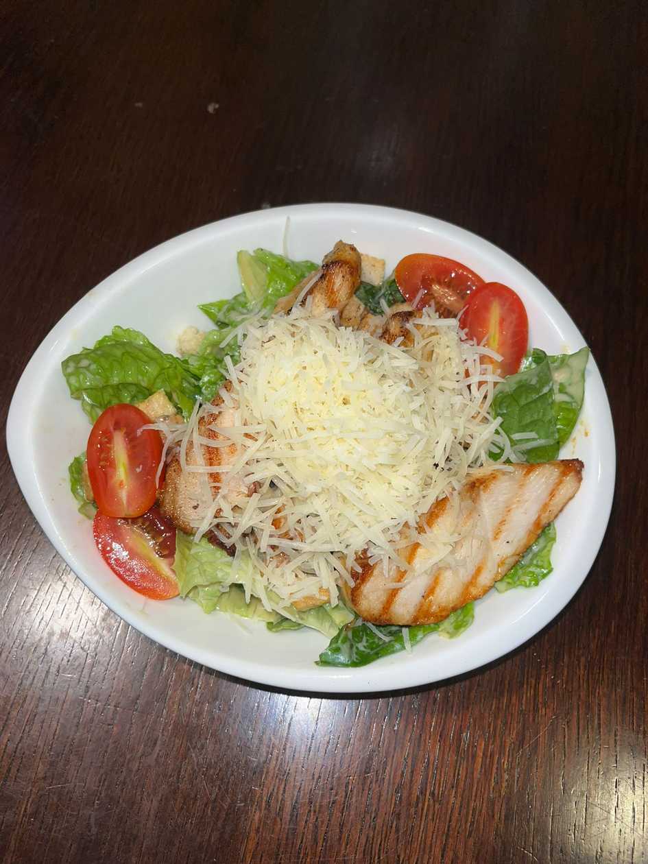 Caesar salad with chicken fillet