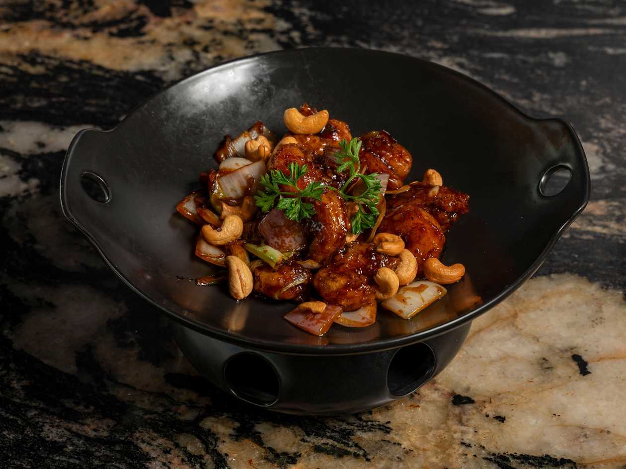 Stir-Fried King Prawns & Cashew