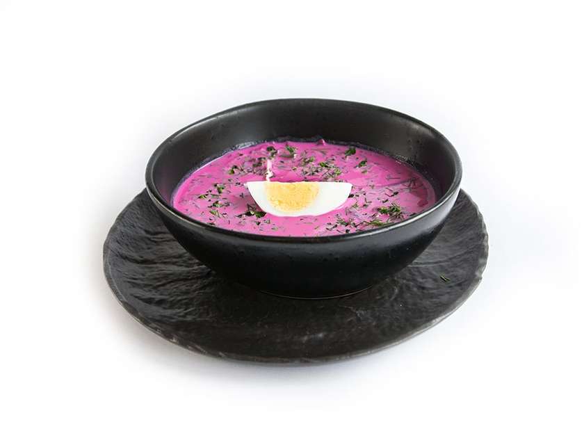 Cold beetroot soup with potato slices