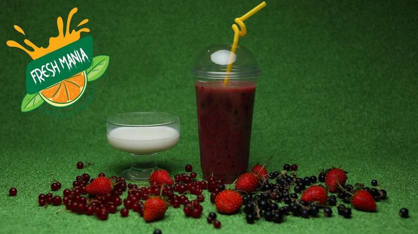 Blackcurrant-Strawberry Smoothie 400 ml.
