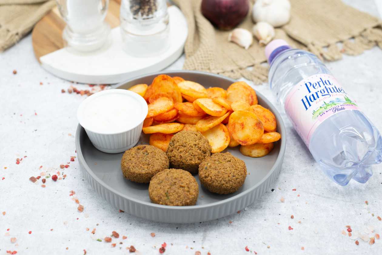 Falafel,apa plata