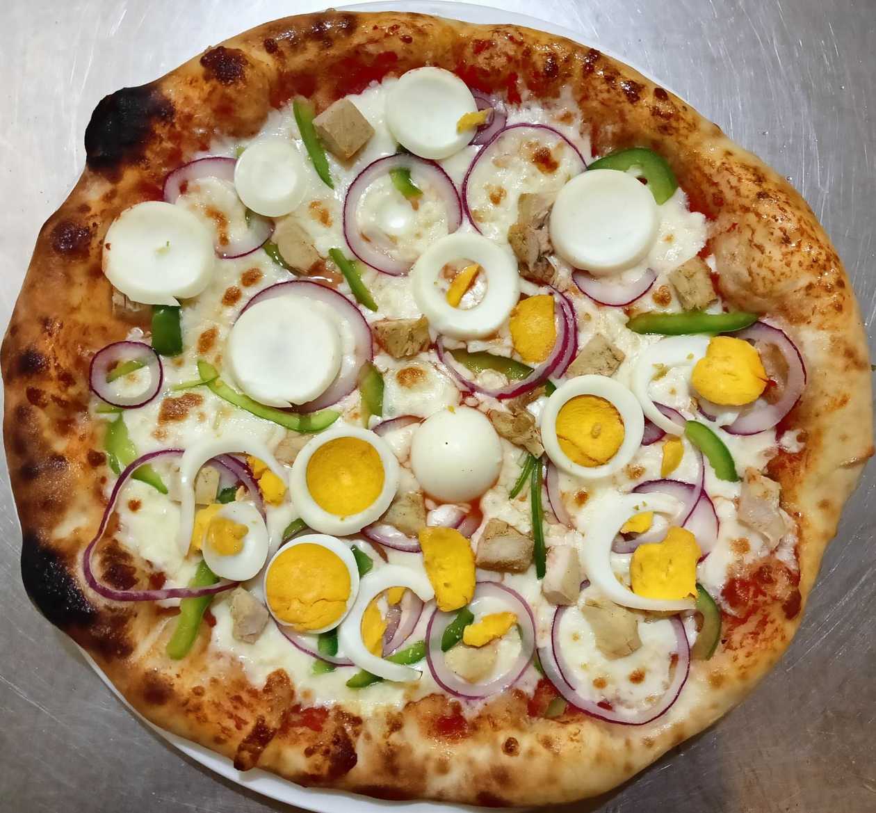 🎁 2-for-1 Chicken Lover's Pizza