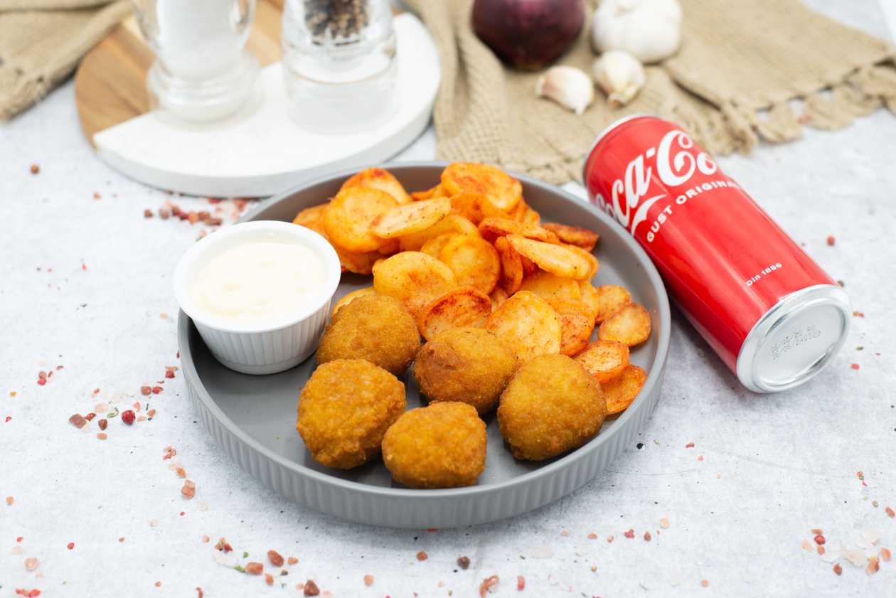 Chicken kiev,Coca Cola
