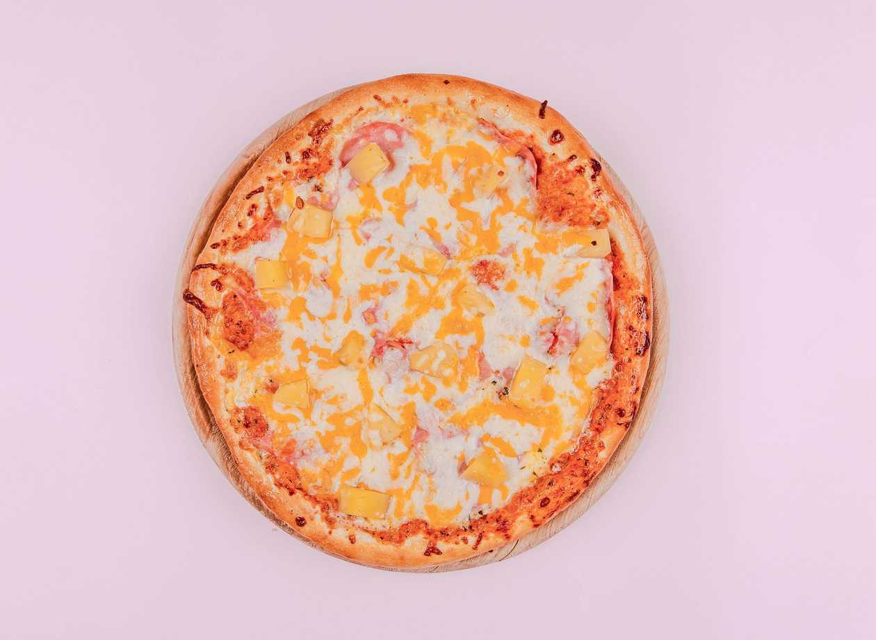 Hawaii (šunka-ananás) 32cm