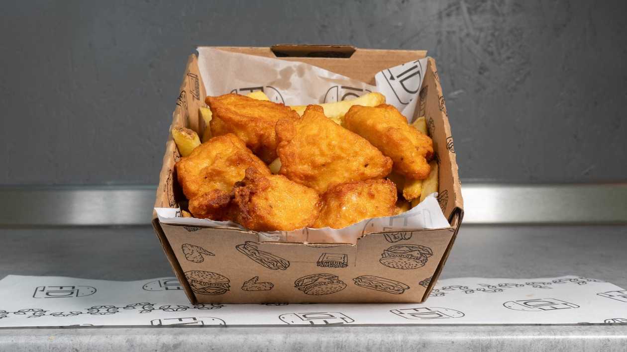 Chicken Fillets Nuggets (x6) with Fries