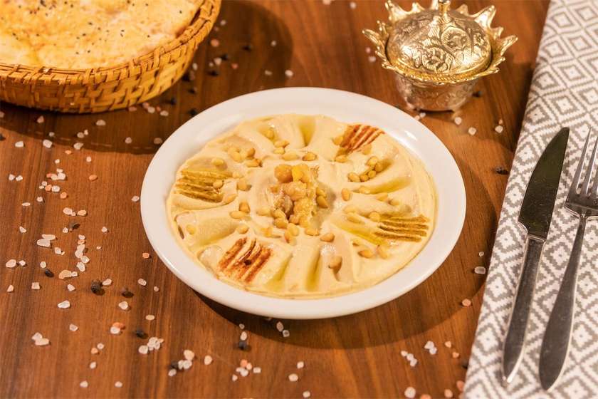 Homos cu muguri de pin