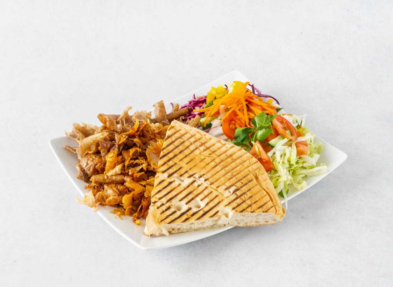 Malý Talíř Kebab s Chlebem