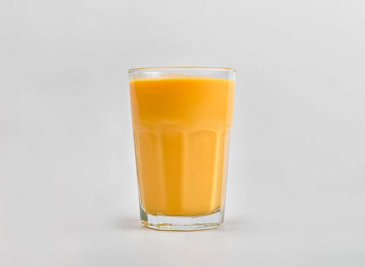 Mango lassi