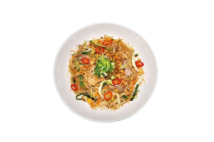 Tenké ryžové rezance s hovädzím mäsom