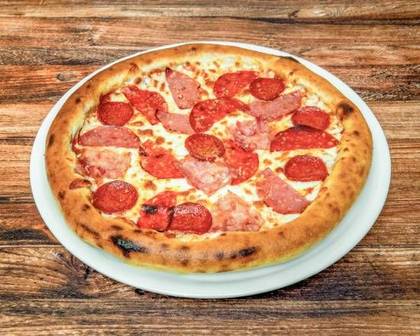 Four Meat Pizza