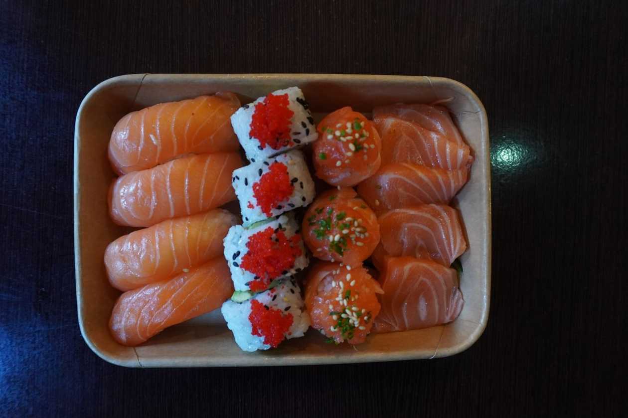 Nigiri Gunkan Sashimi